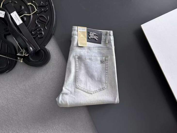 Picture of Burberry Jeans Long _SKUBurberrysz28-3811Lr918409